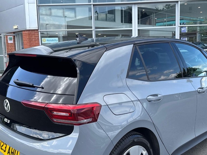 2023 (23) VOLKSWAGEN ID.3 107KW Family Pro 58kWh 5dr Auto 5744709