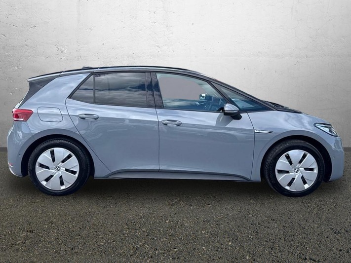 2023 (23) VOLKSWAGEN ID.3 107KW Family Pro 58kWh 5dr Auto 5744673