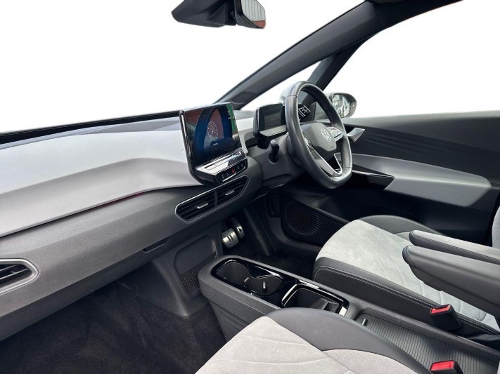 2023 (23) VOLKSWAGEN ID.3 107KW Family Pro 58kWh 5dr Auto 5744671