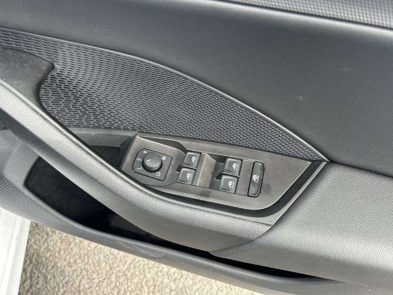 2023 (73) SKODA OCTAVIA 2.0 TDI 150 SE L 5dr DSG 5717856