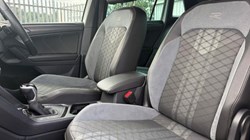 2023 (23) VOLKSWAGEN TIGUAN 2.0 TDI R-Line Edition 5dr DSG 5721323