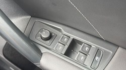 2023 (23) VOLKSWAGEN TIGUAN 2.0 TDI R-Line Edition 5dr DSG 5721311