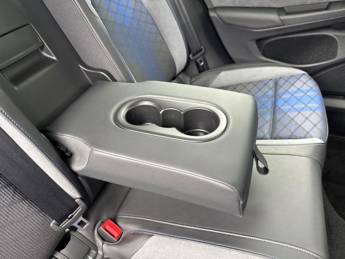 2023 (73) VOLKSWAGEN GOLF 2.0 TSI R 4Motion 5dr DSG 5726554
