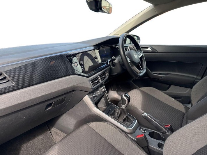 2022 (22) VOLKSWAGEN POLO 1.0 TSI Life 5dr