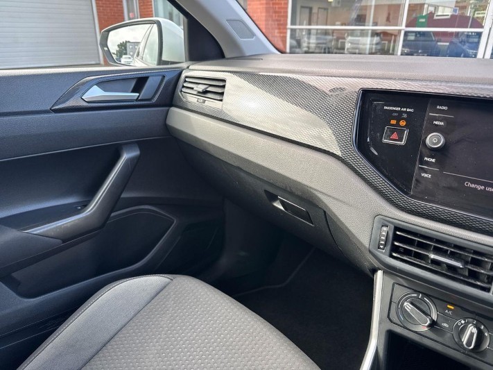 2022 (22) VOLKSWAGEN POLO 1.0 TSI Life 5dr 5797503