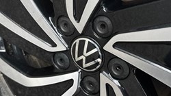 2022 (22) VOLKSWAGEN POLO 1.0 TSI Life 5dr 5797490
