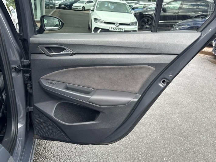 2023 (23) VOLKSWAGEN GOLF 1.5 TSI 150 Style Edition 5dr 5797189