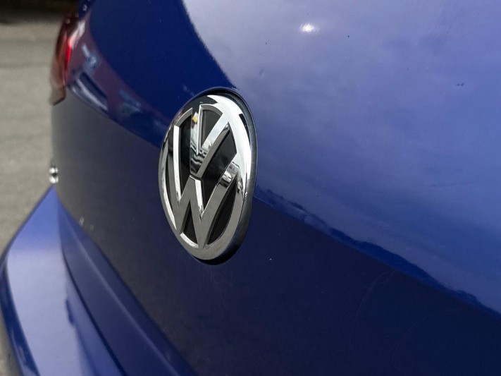 2020 (70) VOLKSWAGEN GOLF 2.0 TDi 140 GT 3dr 5760681