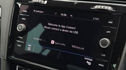 2020 (70) VOLKSWAGEN GOLF 2.0 TDi 140 GT 3dr 5760704