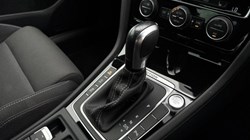 2020 (70) VOLKSWAGEN GOLF 2.0 TDi 140 GT 3dr 5760667