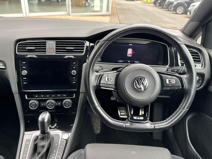 2020 (70) VOLKSWAGEN GOLF 2.0 TDi 140 GT 3dr 5760658