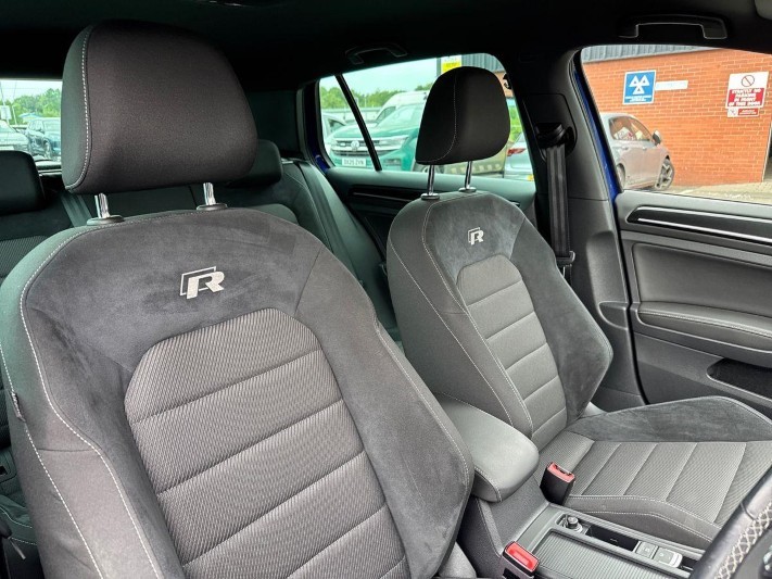 2020 (70) VOLKSWAGEN GOLF 2.0 TDi 140 GT 3dr 5760646