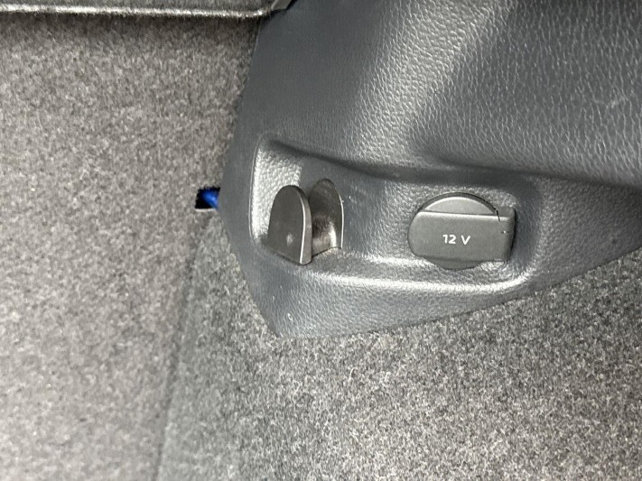 2020 (70) VOLKSWAGEN GOLF 2.0 TDi 140 GT 3dr 5760673
