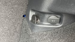 2020 (70) VOLKSWAGEN GOLF 2.0 TDi 140 GT 3dr 5760673