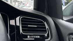 2020 (70) VOLKSWAGEN GOLF 2.0 TDi 140 GT 3dr 5760666