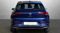 2021 (21) VOLKSWAGEN GOLF 1.0 eTSI Life 5dr DSG 5781847