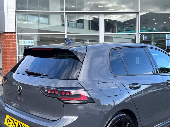 2025 (75) VOLKSWAGEN GOLF 2.0 TSI 265 GTI 5dr DSG 5775752
