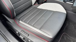 2025 (75) VOLKSWAGEN GOLF 2.0 TSI 265 GTI 5dr DSG 5775730