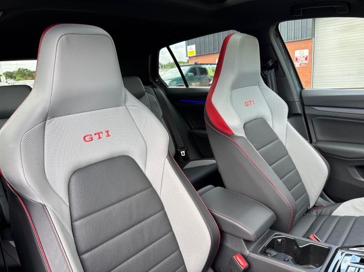 2025 (75) VOLKSWAGEN GOLF 2.0 TSI 265 GTI 5dr DSG 5775731