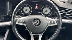 2020 (20) VOLKSWAGEN TOUAREG 3.0 V6 TDI 4Motion SEL 5dr Tip Auto 5790213