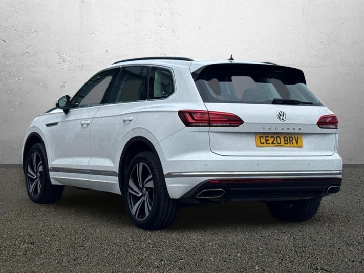 2020 (20) VOLKSWAGEN TOUAREG 3.0 V6 TDI 4Motion SEL 5dr Tip Auto 5790196