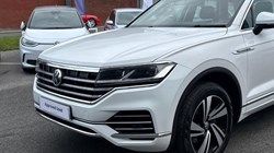 2020 (20) VOLKSWAGEN TOUAREG 3.0 V6 TDI 4Motion SEL 5dr Tip Auto 5790237