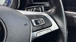 2020 (20) VOLKSWAGEN TOUAREG 3.0 V6 TDI 4Motion SEL 5dr Tip Auto 5790215