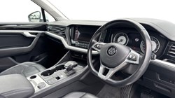 2020 (20) VOLKSWAGEN TOUAREG 3.0 V6 TDI 4Motion SEL 5dr Tip Auto 5790199