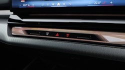 BMW 5 SERIES 530e M Sport 4dr Auto 4759992