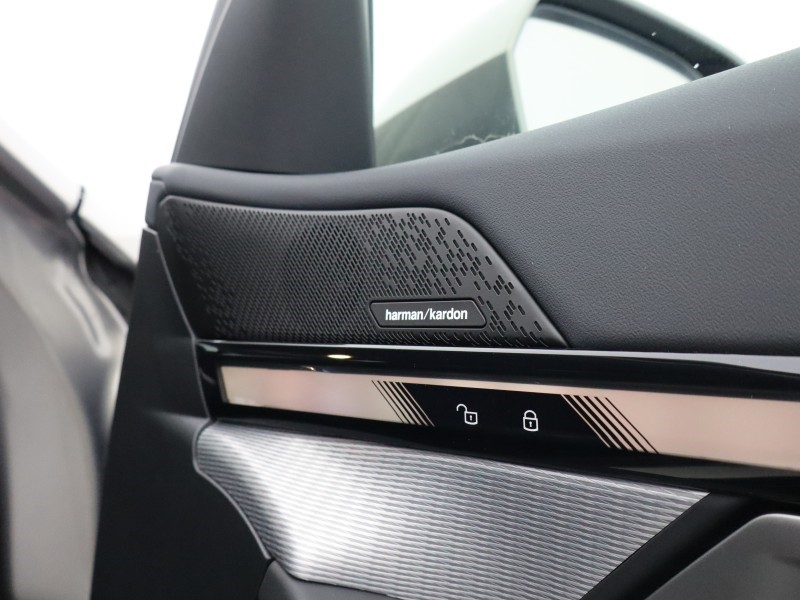  BMW 5 SERIES 530e M Sport 4dr Auto 4759956