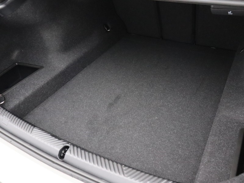  BMW 5 SERIES 530e M Sport 4dr Auto 4759942