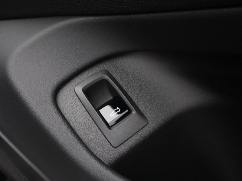  BMW 5 SERIES 530e M Sport 4dr Auto 4759958