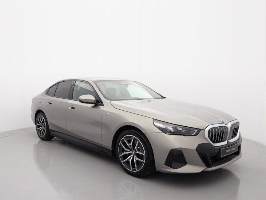 BMW 5 SERIES