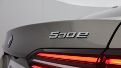 BMW 5 SERIES 530e M Sport 4dr Auto 4759939
