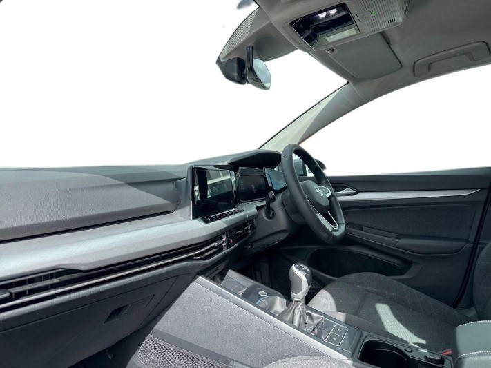 2023 (73) VOLKSWAGEN GOLF 1.5 TSI Life 5dr