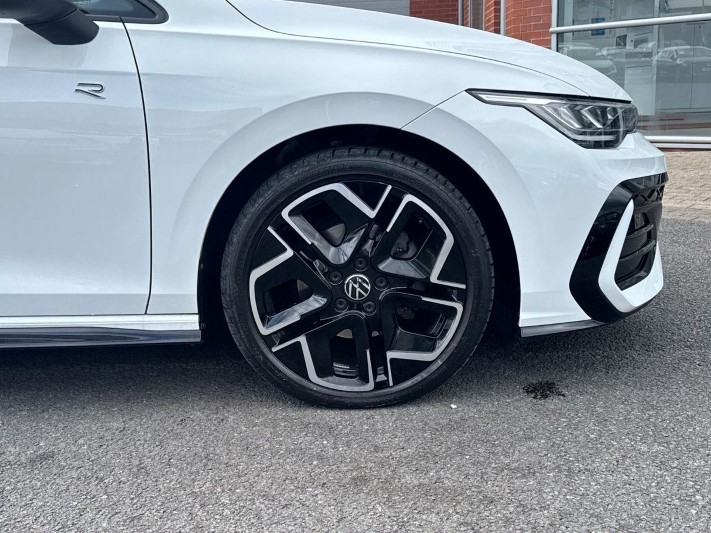 2025 (25) VOLKSWAGEN GOLF 1.5 eTSI 150 R-Line 5dr DSG 5790874