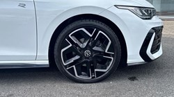 2025 (25) VOLKSWAGEN GOLF 1.5 eTSI 150 R-Line 5dr DSG 5790874