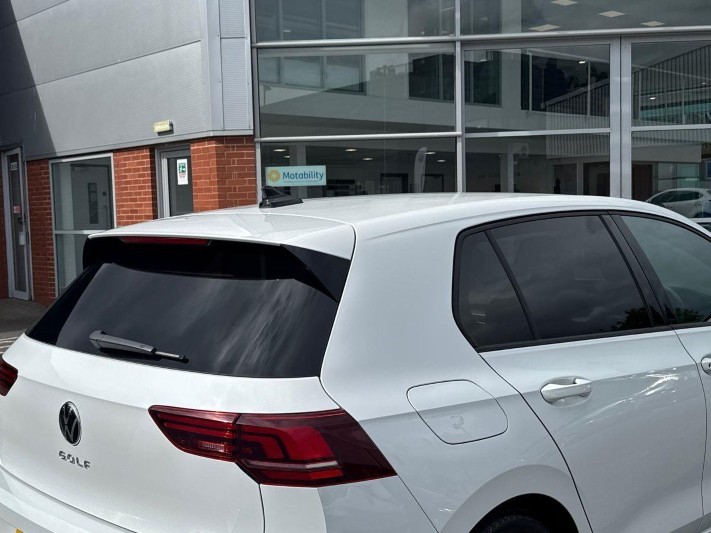 2025 (25) VOLKSWAGEN GOLF 1.5 eTSI 150 R-Line 5dr DSG 5790909