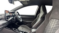 2025 (25) VOLKSWAGEN GOLF 1.5 eTSI 150 R-Line 5dr DSG 5790876