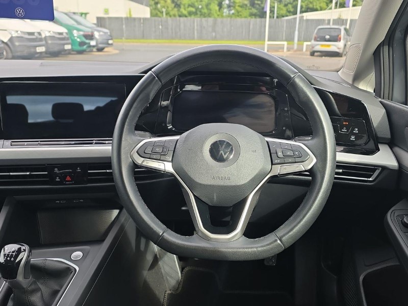 2022 (72) VOLKSWAGEN GOLF 1.5 TSI Life 5dr 5785896