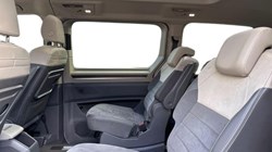 2024 (74) VOLKSWAGEN MULTIVAN 1.4 TSI eHybrid Style 5dr LWB DSG 5852191