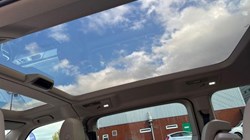 2024 (74) VOLKSWAGEN MULTIVAN 1.4 TSI eHybrid Style 5dr LWB DSG 5852195
