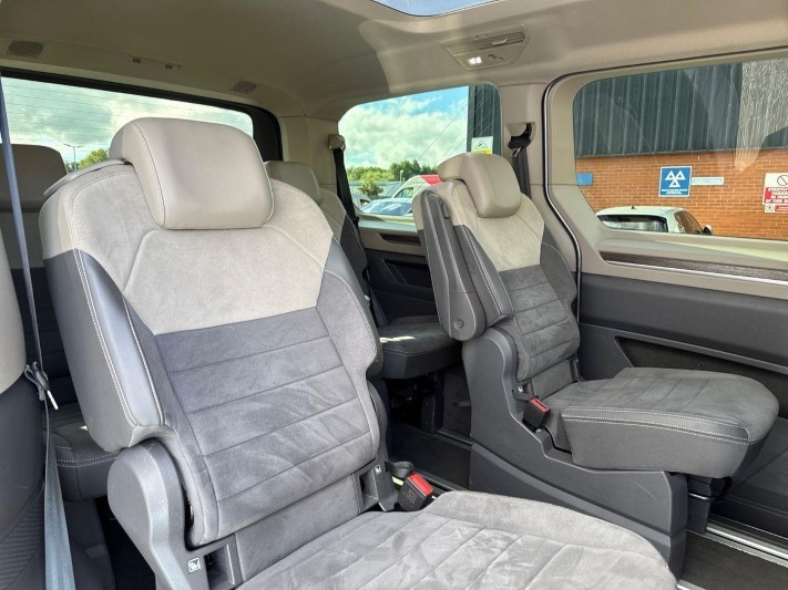 2024 (74) VOLKSWAGEN MULTIVAN 1.4 TSI eHybrid Style 5dr LWB DSG 5852218