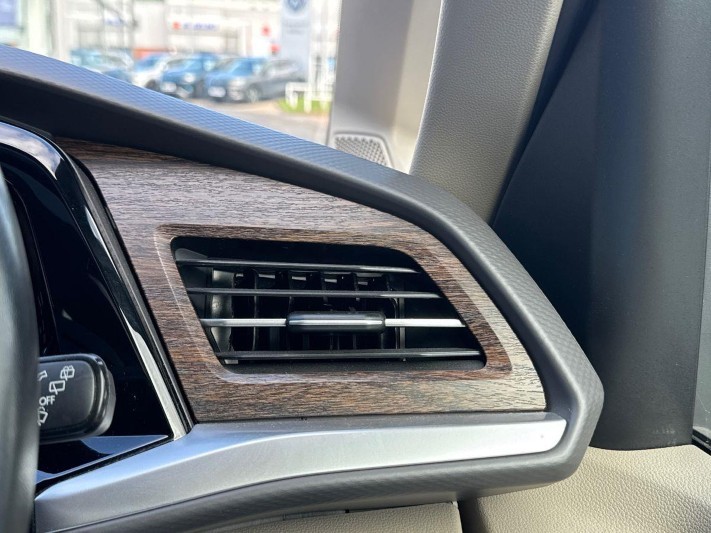 2024 (74) VOLKSWAGEN MULTIVAN 1.4 TSI eHybrid Style 5dr LWB DSG 5852215