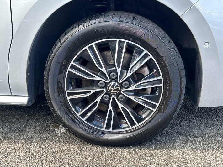 2024 (74) VOLKSWAGEN MULTIVAN 1.4 TSI eHybrid Style 5dr LWB DSG 5852188