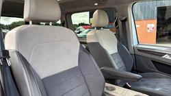 2024 (74) VOLKSWAGEN MULTIVAN 1.4 TSI eHybrid Style 5dr LWB DSG 5852202