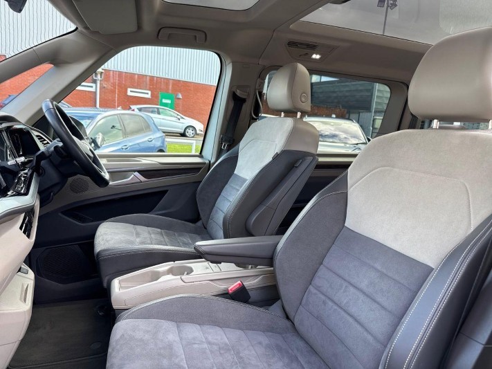2024 (74) VOLKSWAGEN MULTIVAN 1.4 TSI eHybrid Style 5dr LWB DSG 5852219