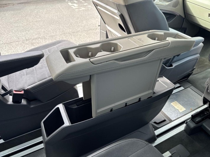 2024 (74) VOLKSWAGEN MULTIVAN 1.4 TSI eHybrid Style 5dr DSG 5860543