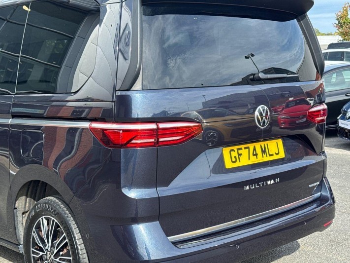 2024 (74) VOLKSWAGEN MULTIVAN 1.4 TSI eHybrid Style 5dr DSG 5860526