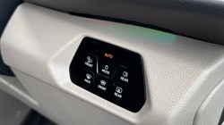 2024 (74) VOLKSWAGEN MULTIVAN 1.4 TSI eHybrid Style 5dr DSG 5860547